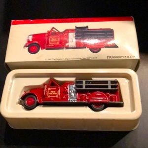 1939 Ward LaFrance Fire Truck